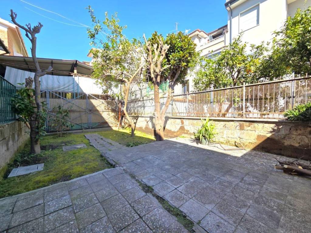 Appartamento a Casoria in Via franceso petrarca, 64 - Foto 3