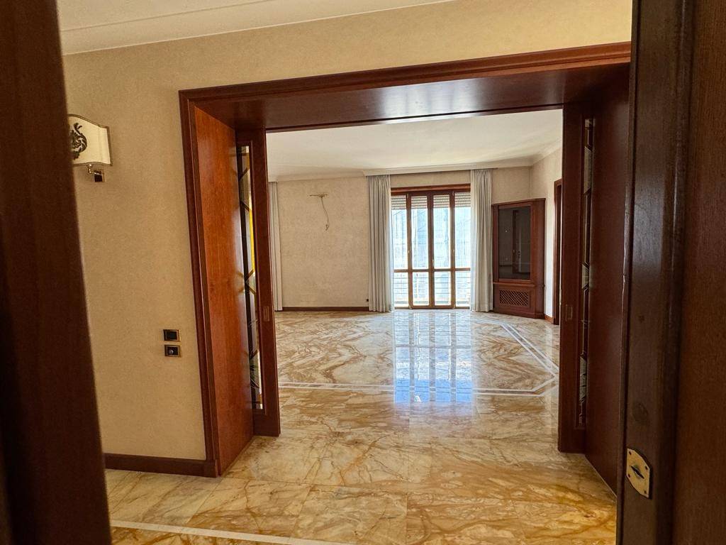 Appartamento a Cosenza in Via Monte San Michele, 1 - Foto 3