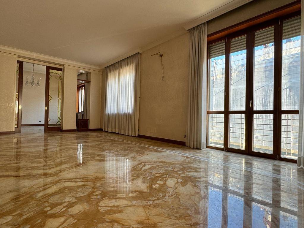 Appartamento a Cosenza in Via Monte San Michele, 1 - Foto 4