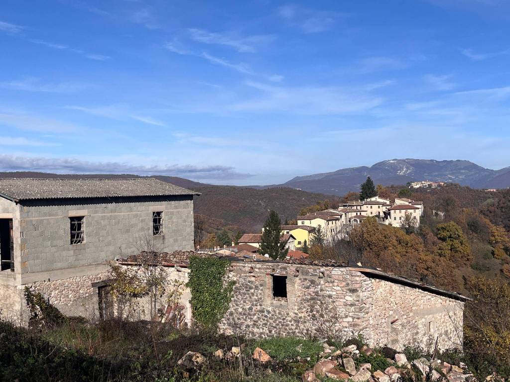 Rustico / casale a Preci in Frazione Collazzoni, 37 - Foto 2