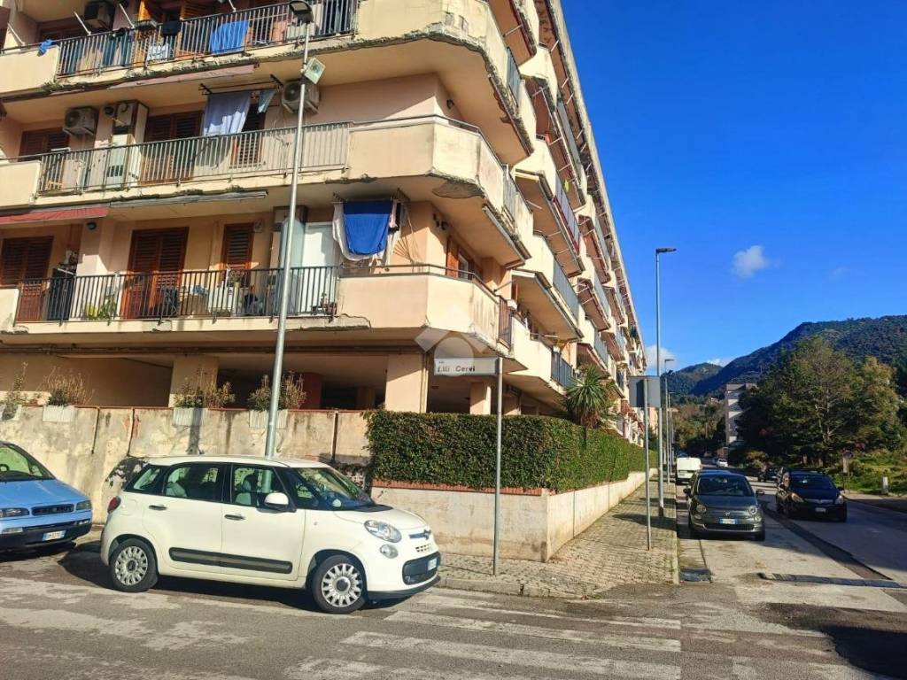 Appartamento a Salerno in Via fratelli cervi, 2 - Foto 3
