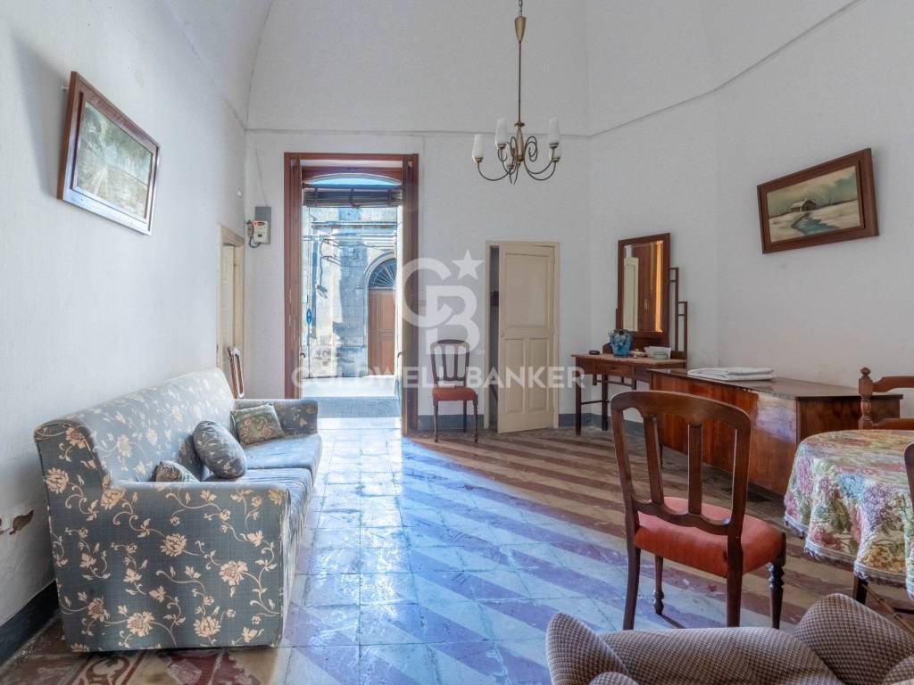 Casa indipendente a Castrignano de' greci in Via Sottotenente Leonardo Conti - Foto 2