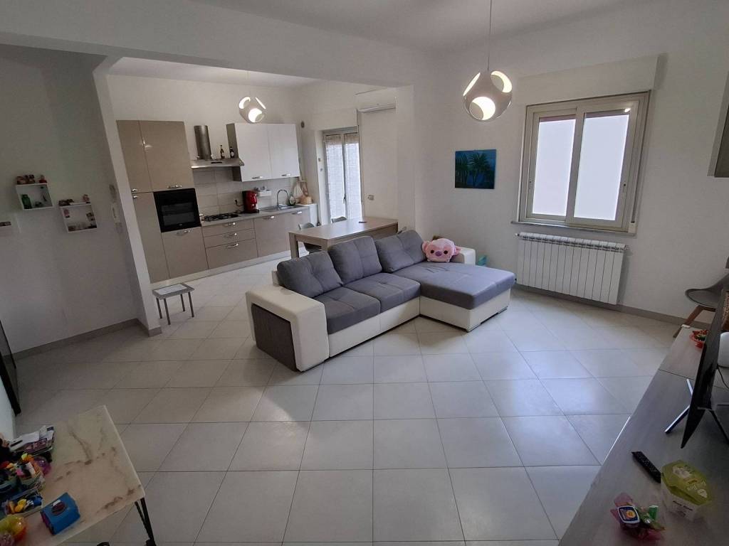 Appartamento a Rometta in Via Nazionale, 636 - Foto 2