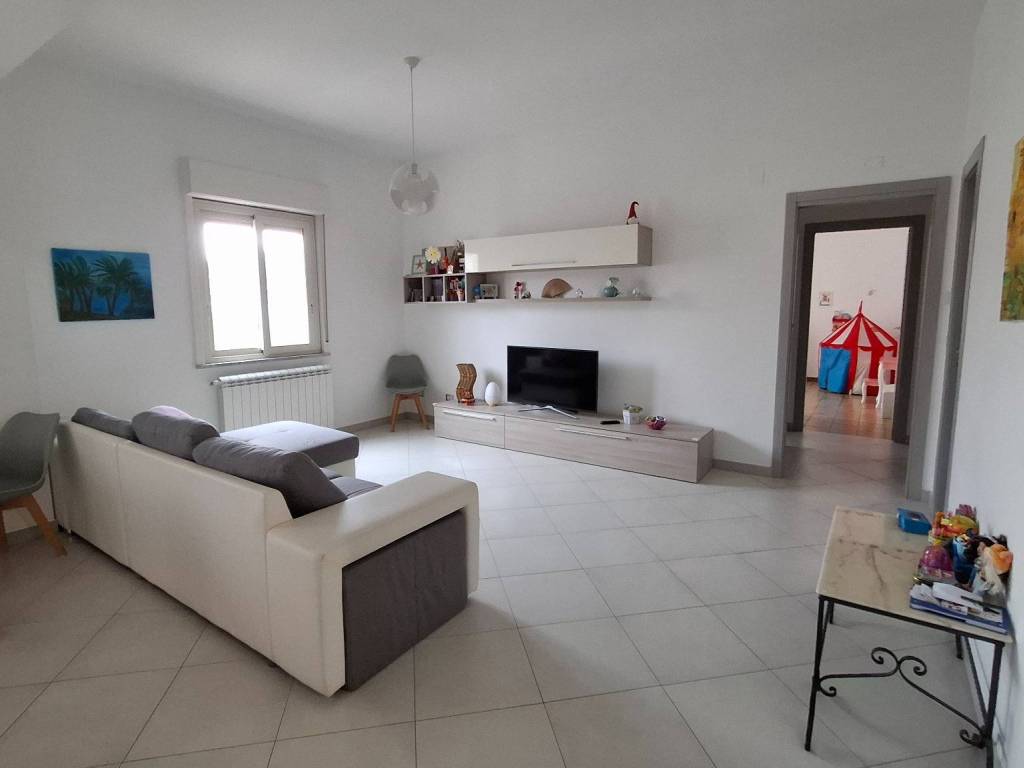 Appartamento a Rometta in Via Nazionale, 636 - Foto 3