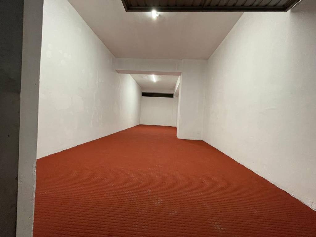 Box / garage a Taranto in Viale Virgilio, 144 - Foto 4