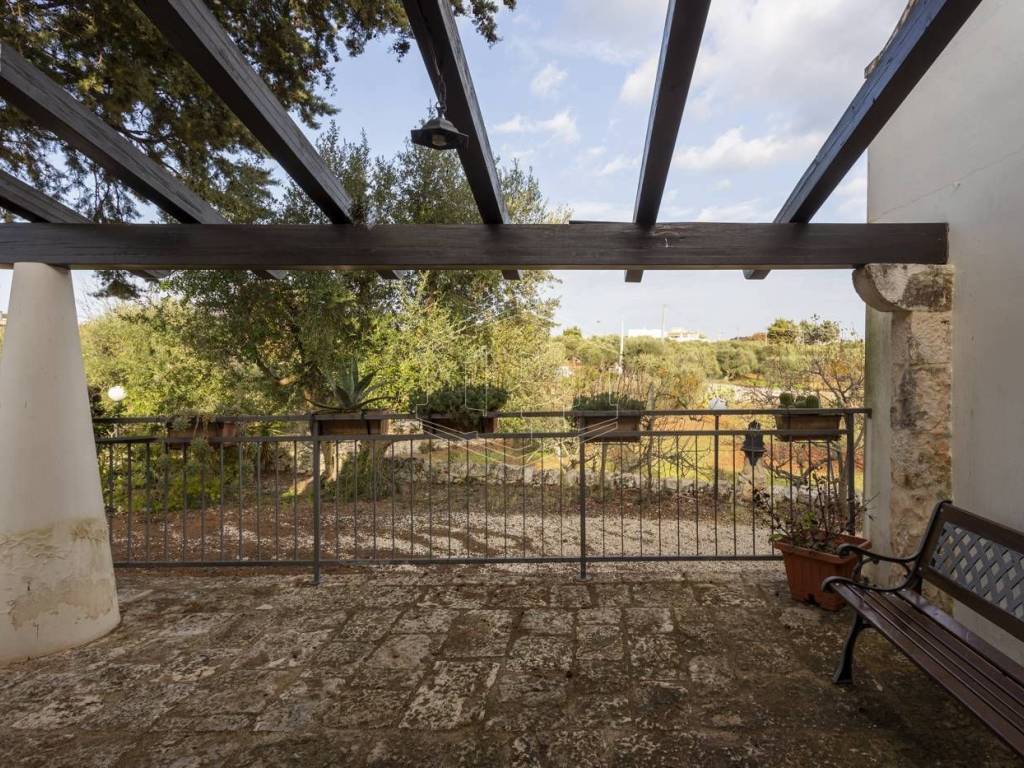 Casa indipendente a Cisternino in Contrada Barbagiulo - Foto 3