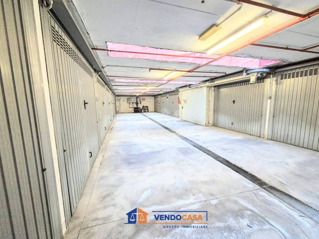 Box / garage a Finale ligure in Via San Francesco - Foto 2