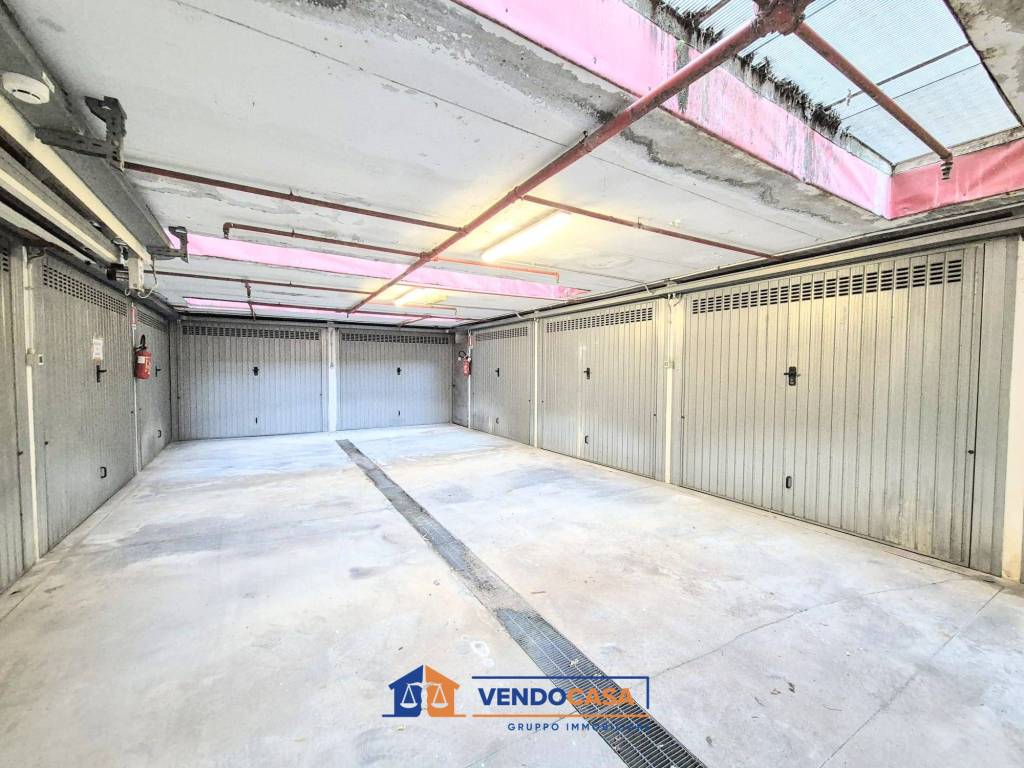 Box / garage a Finale ligure in Via San Francesco - Foto 3