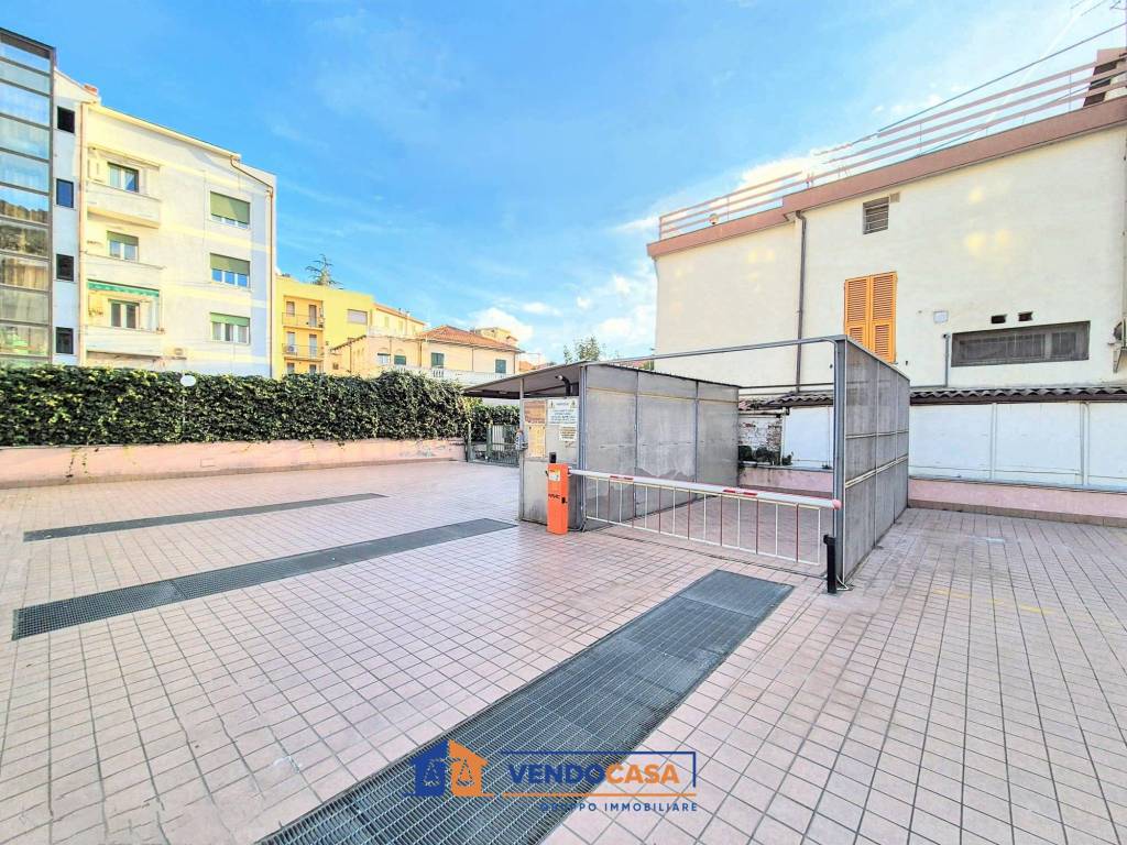 Box / garage a Finale ligure in Via San Francesco - Foto 4