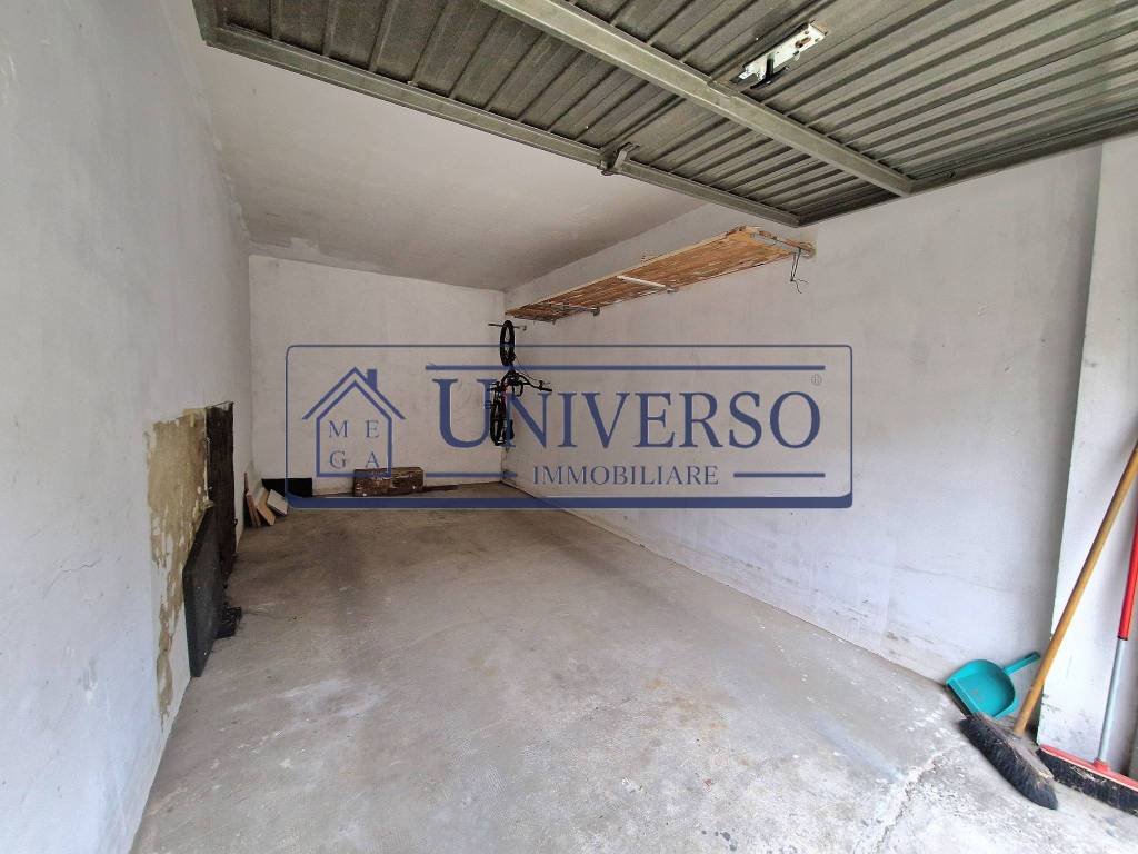 Box / garage a Voghera in Vicolo Case Ferrovieri - Foto 2