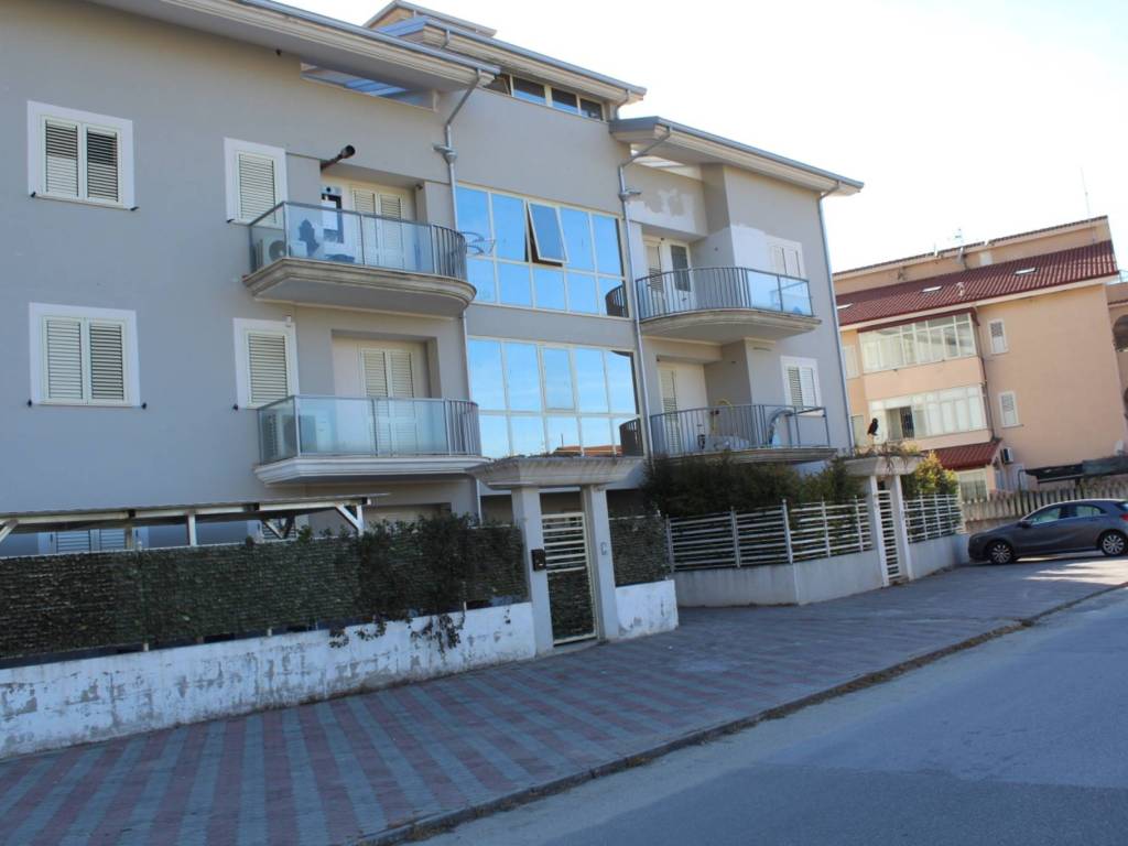 Attico / mansarda a Pizzo in Riviera Prangi Deviazione 8, 2 - Foto 5