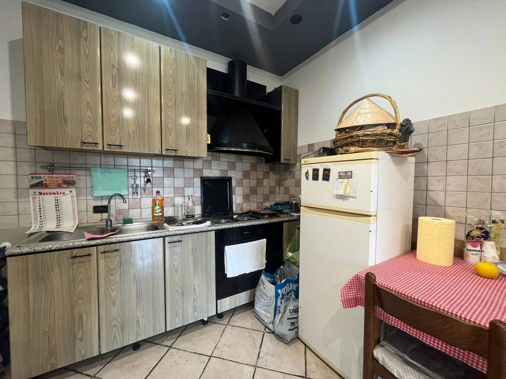 Villa a Aprilia in Via Adige - Foto 4