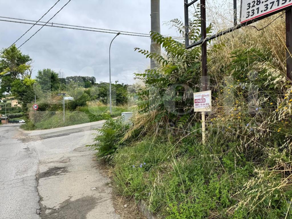 Terreno a Colonnella in Via Giardino Fonte Vecchia, snc - Foto 5