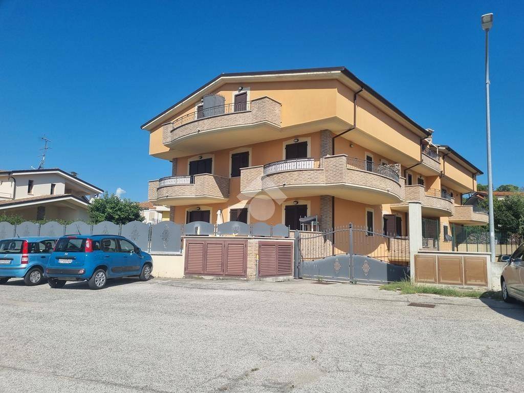 Appartamento a Teramo in Via SS81, 5 - Foto 5