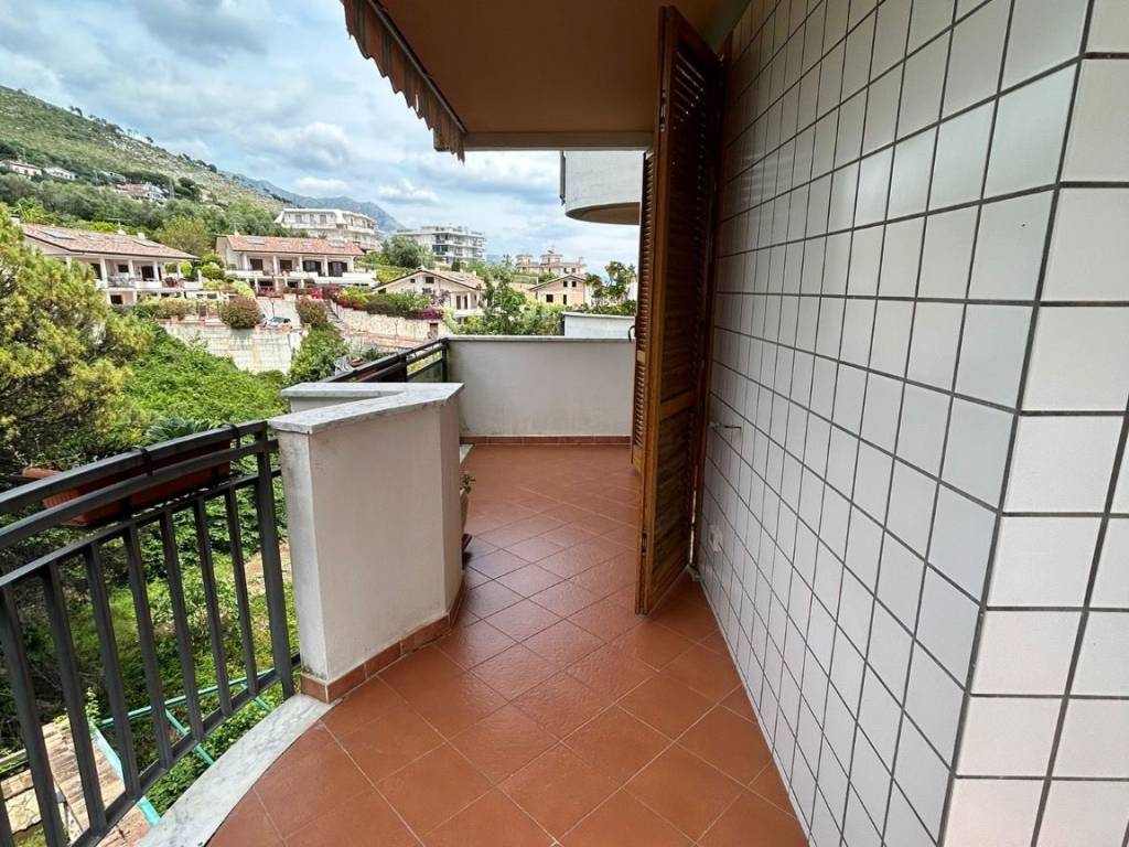 Appartamento a Formia in Via Pietre Composte, 9 - Foto 2