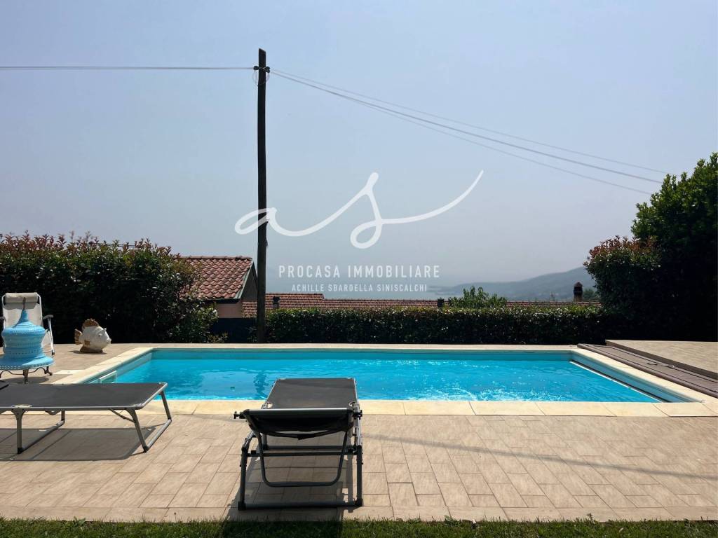 Casa indipendente a La spezia in Via del Parodi, 39 - Foto 2