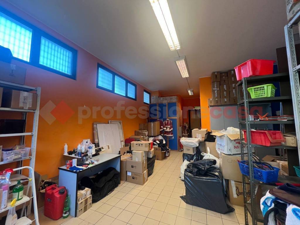 Box / garage a Taranto in via Ospedalicchio, 9 - Foto 5