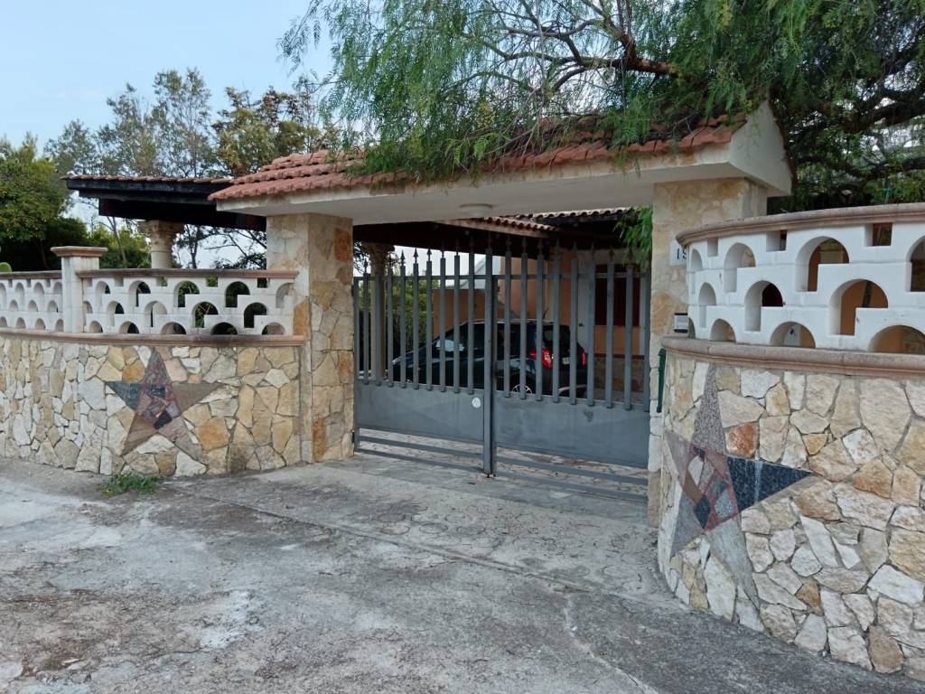 Villa a Salve in Via delle More - Foto 3
