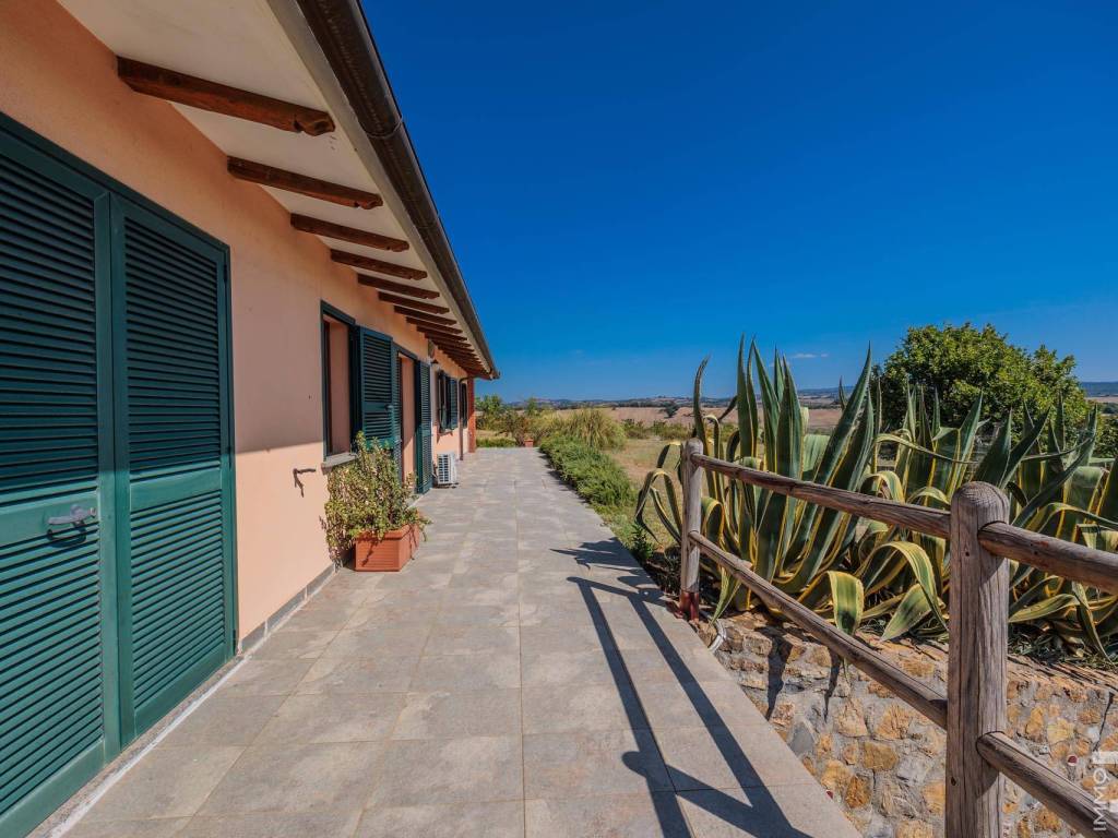 Villa a Orbetello in Strada Provinciale Talamone Est - Foto 4