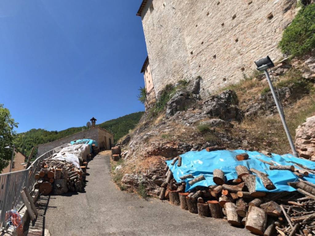 Rustico / casale a Sellano in Località Cammoro - Foto 5