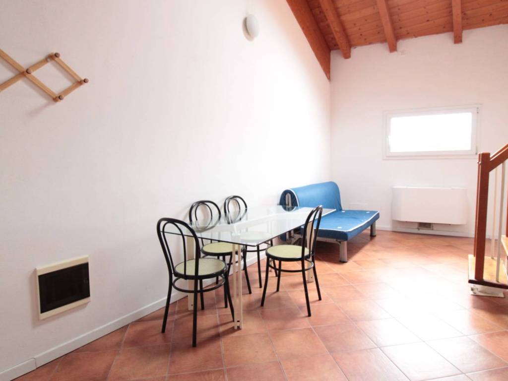 Appartamento a Cento in Via Malagodi - Foto 2