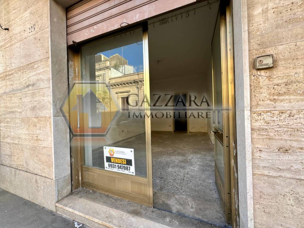 Immobile a Canicattini bagni in via vittorio Emanuele, 221 - Foto 2
