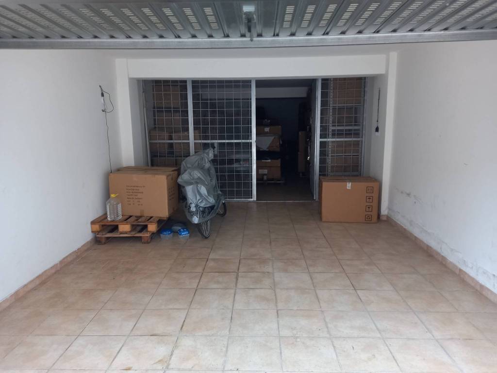 Box / garage a Avezzano in Via Madonna del Passo, 34 - Foto 3