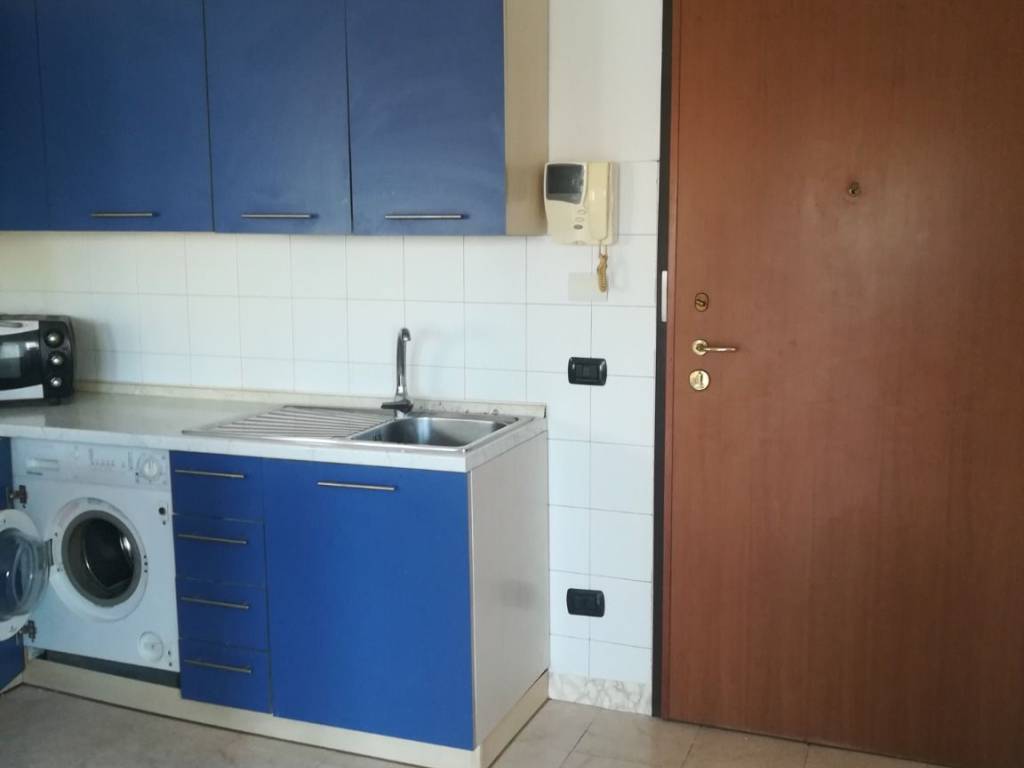 Appartamento a Parma in Via Emilia Est - Foto 4