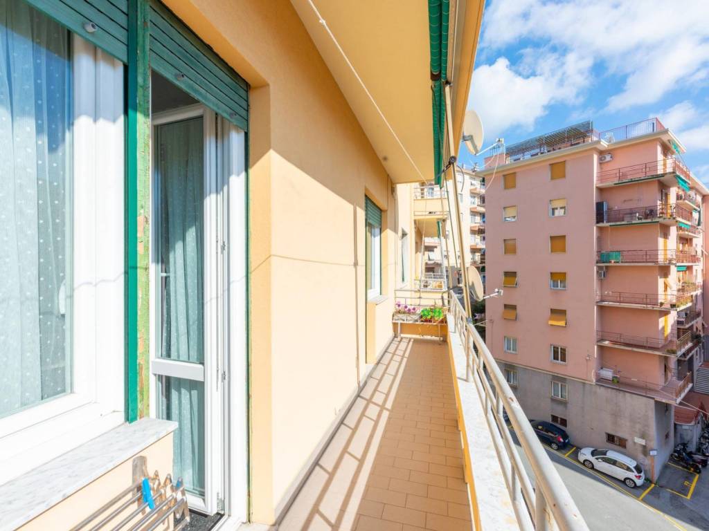 Appartamento a Genova in Via Gian Pietro Sery, 14 - Foto 3