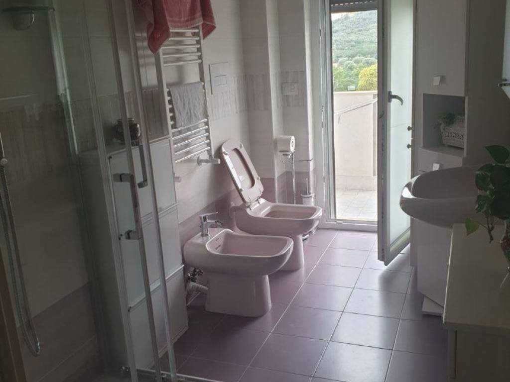 Appartamento a San cipriano picentino in Via Cavaliere Antonio Amato - Foto 4