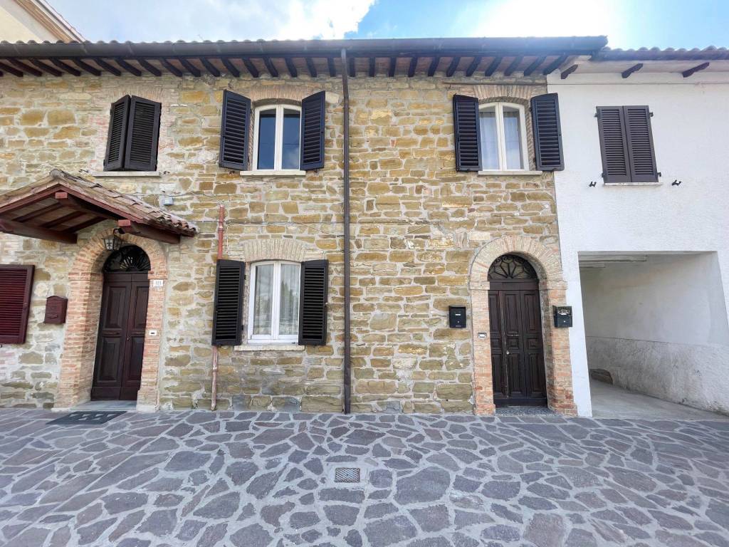 Casa indipendente a Gubbio in Via Europa - Foto 1