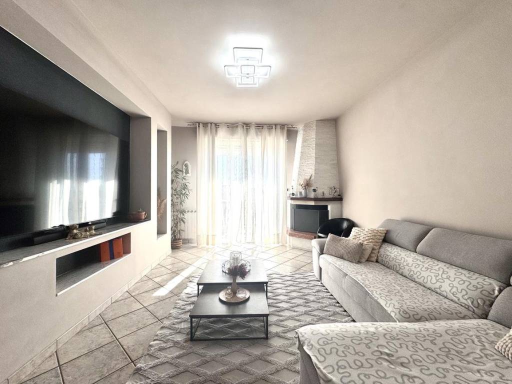 Appartamento a Montemurlo in Via dell'Industria, 26 - Foto 4