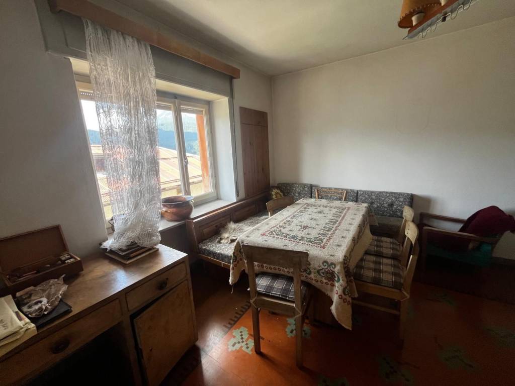 Appartamento a Comelico superiore in Via Arturo Festini - Foto 2