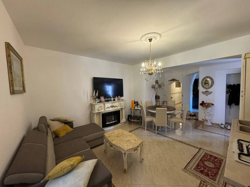 Appartamento a Santa maria capua vetere in Via Albana - Foto 3