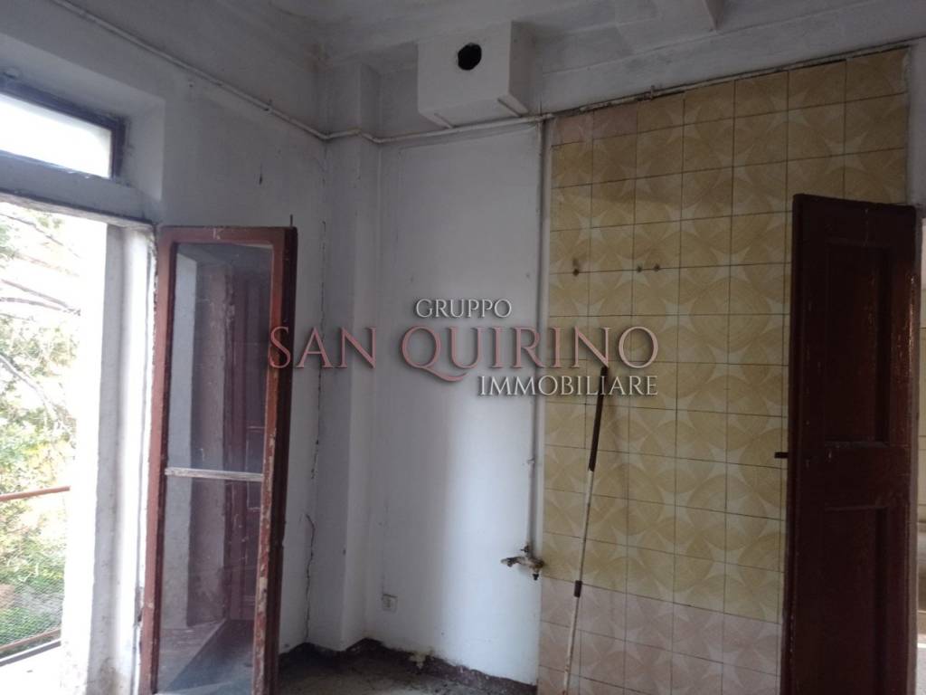 Appartamento a Sassuolo in Piazza Martiri Partigiani, 81 - Foto 2