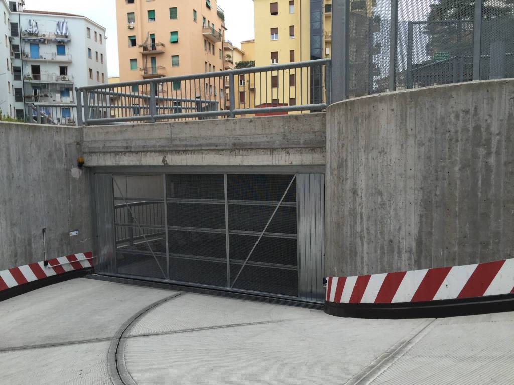 Box / garage a Verona in Via Gian Carlo Camozzini - Foto 2