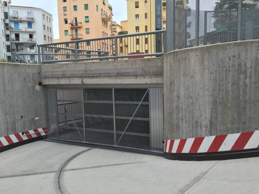 Box / garage a Verona in Via Gian Carlo Camozzini - Foto 3