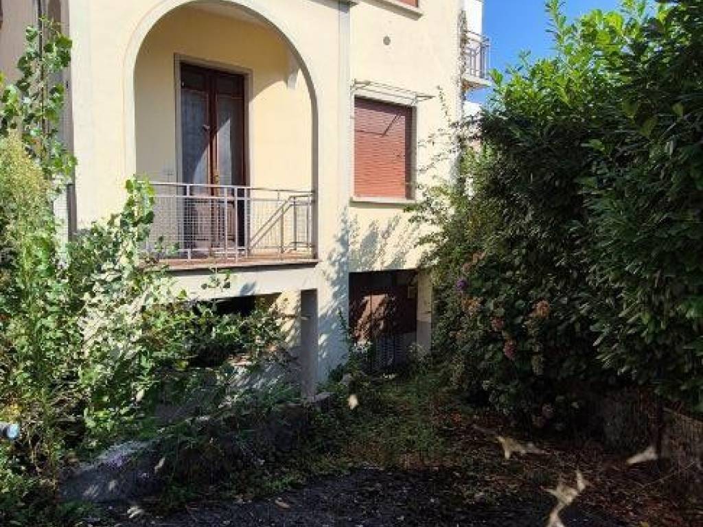 Appartamento a Varallo in Via Brigata Giuseppe Garibaldi - Foto 5