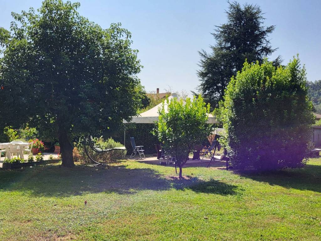 Casa indipendente a Cittiglio in Via San Giulio, 1 - Foto 3