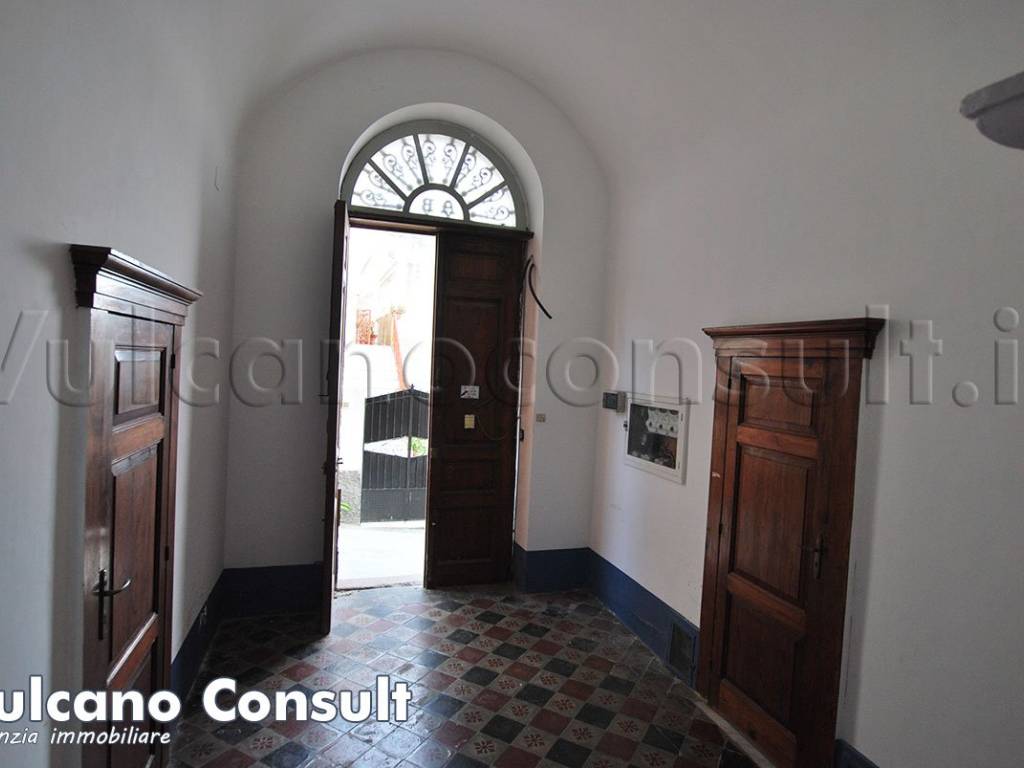 Palazzo / stabile a Lipari in Via Cesare Battisti - Foto 2