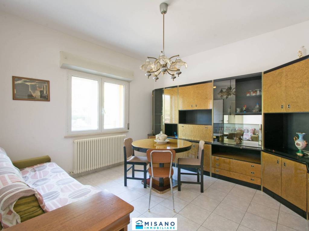 Appartamento a Misano adriatico in Via Po, 33 - Foto 1