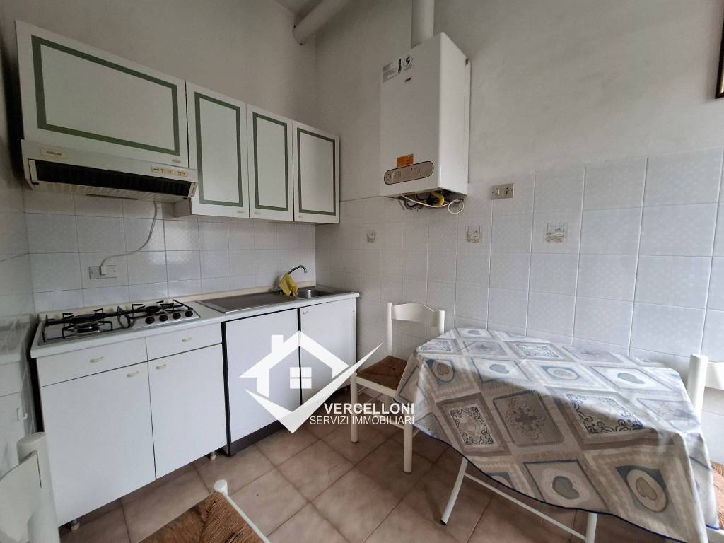 Appartamento a Novara in Viale Alessandro Volta, 87 - Foto 3