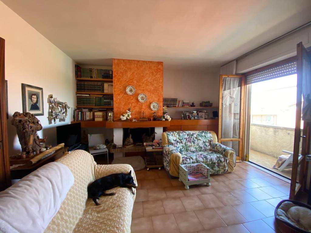Appartamento a Castagneto carducci - Foto 4