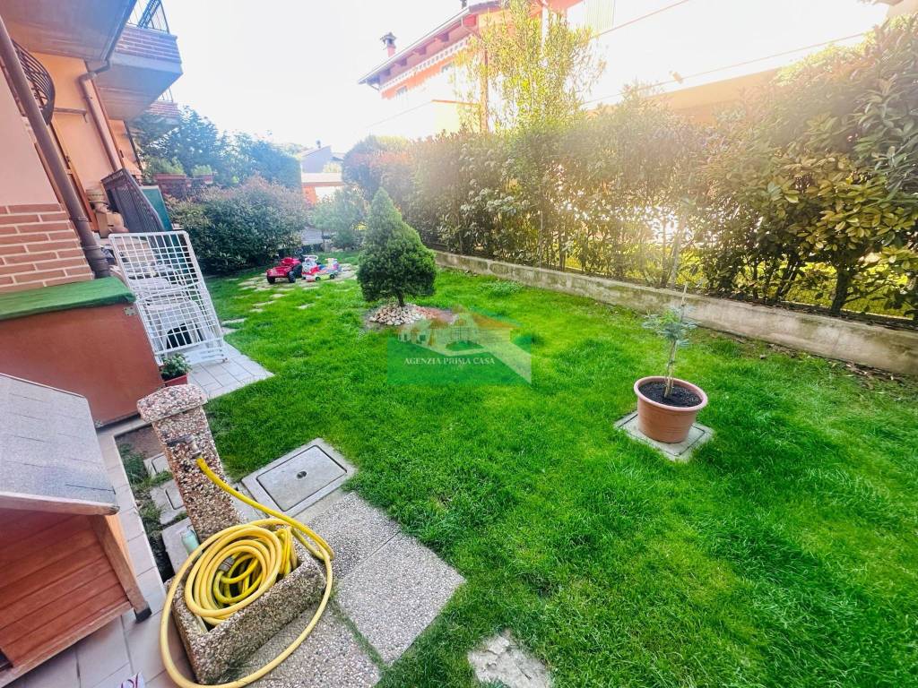 Villetta a schiera a Ravenna in Via Lago di Albano - Foto 2