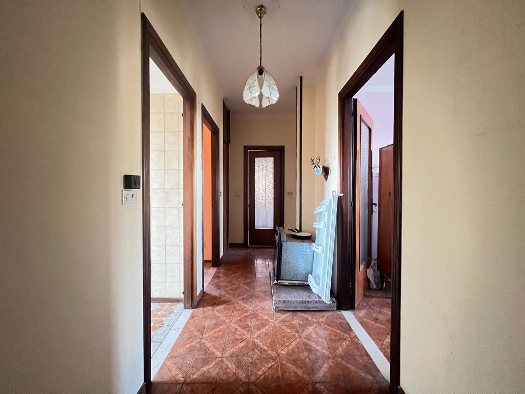 Appartamento a Borgo d'ale in Via Tronzanesa 21 - Foto 2