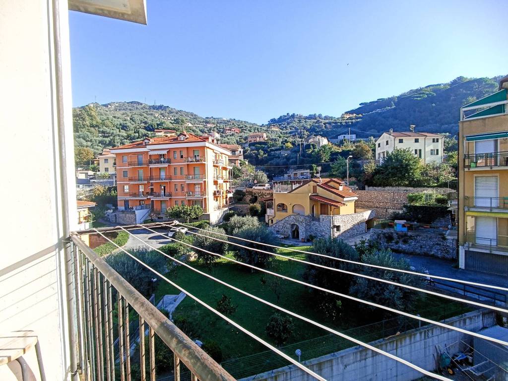 Appartamento a Finale ligure in Via Fiume, 1 - Foto 3