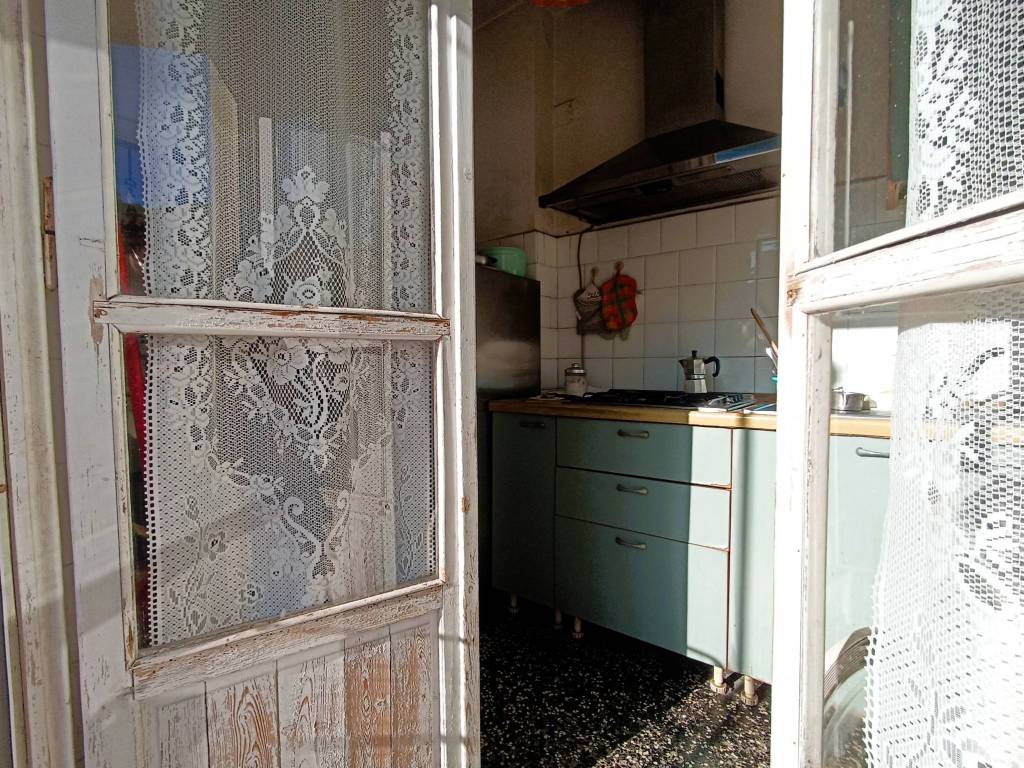 Appartamento a Finale ligure in Via Fiume, 1 - Foto 5