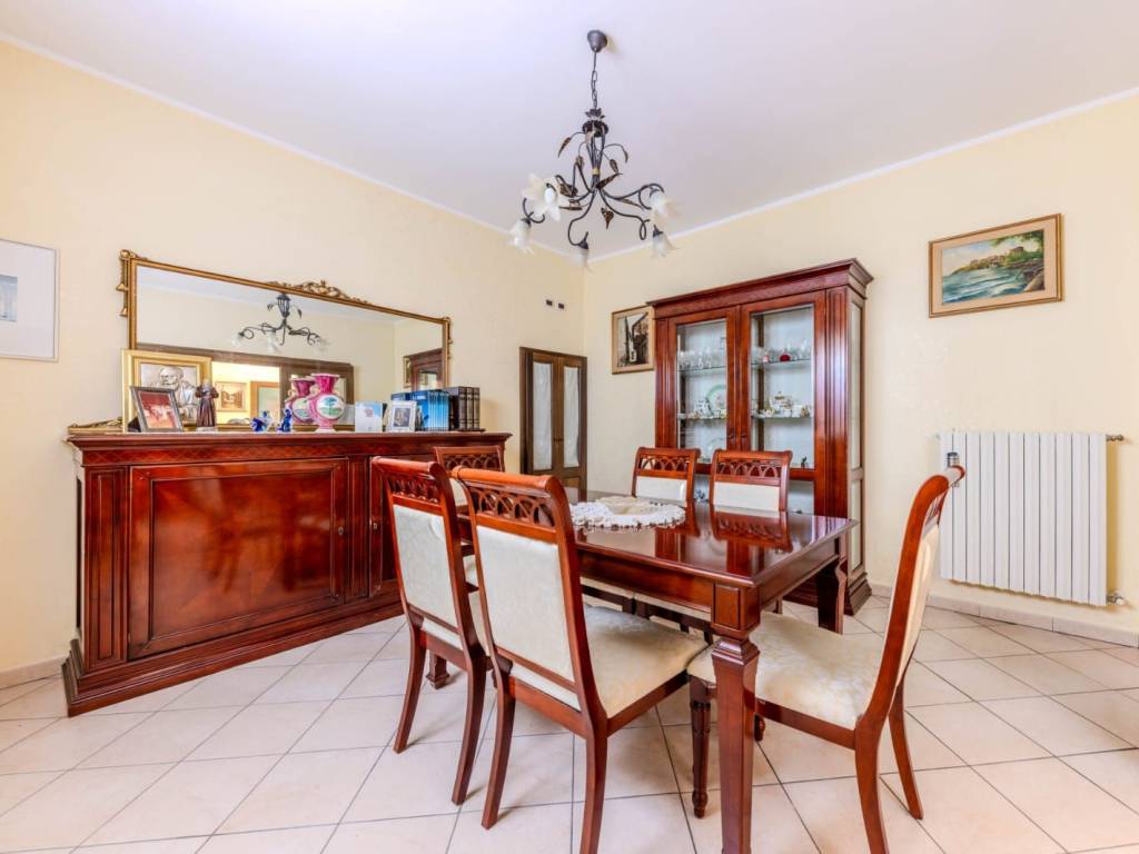 Appartamento a Capodimonte in Via Roma, 75 - Foto 5