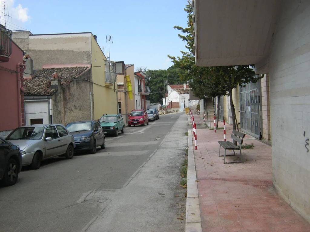 Box / garage a San marco in lamis in Via Della Croce (Via Allegato) S.N.C. - Foto 3