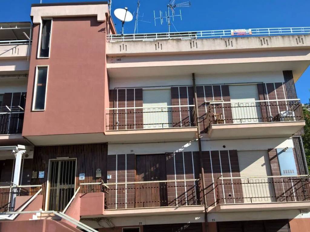 Immobile a San marco in lamis in Piazza 8 Marzo - Foto 2